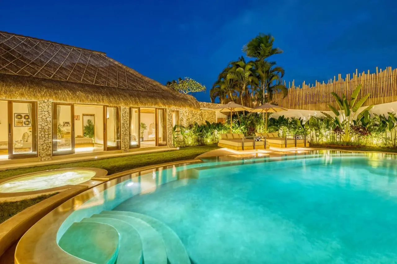Villa Tango - New Luxurious 7Bdr Prime Location Seminyak   Seminyak (Bali)