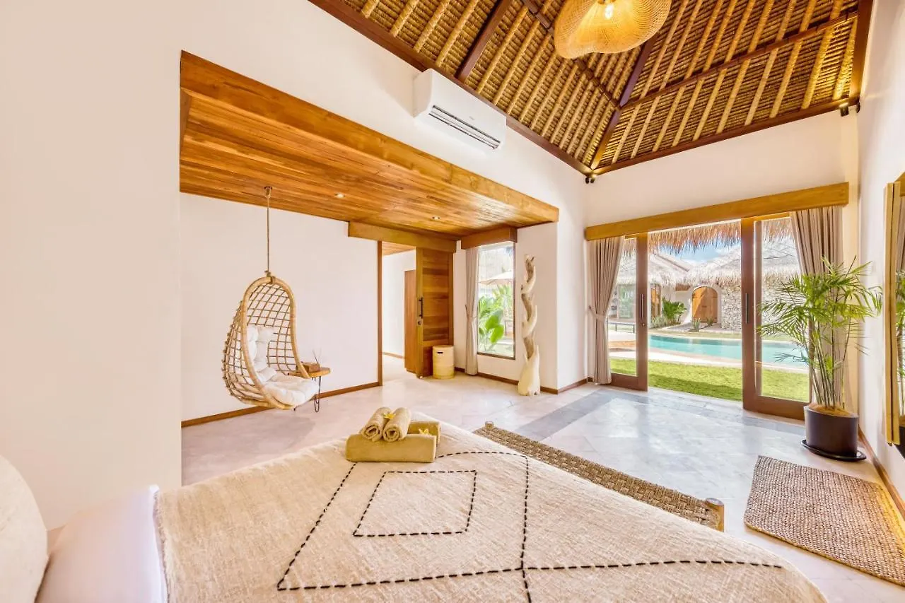 Villa Tango - New Luxurious 7Bdr Prime Location Seminyak