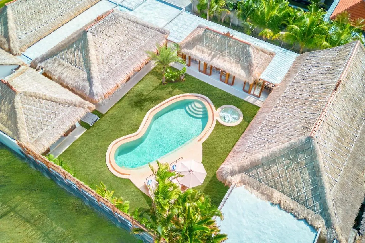 Villa Tango - New Luxurious 7Bdr Prime Location Seminyak